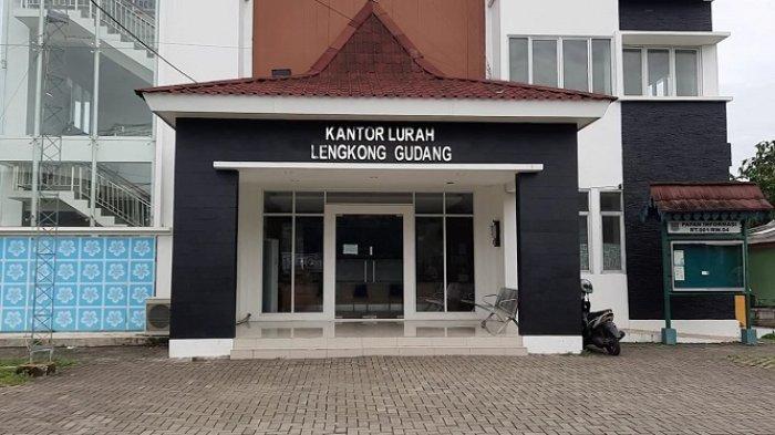 Kantor Kelurahan Lengkong Gudang